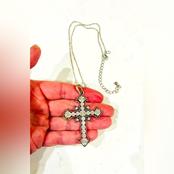 Vintage Premier Design Silver-tone Clear Rhinestone Cross Ball Chain - Picture 1 of 12